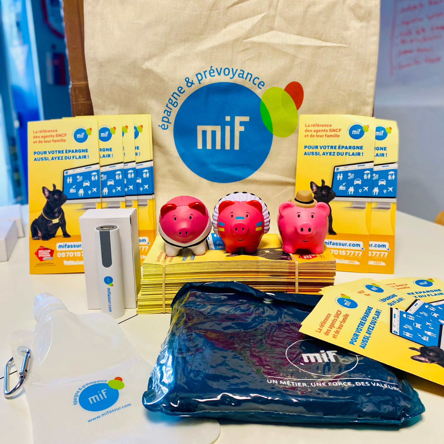 De nouveaux goodies MIF à l'USCF !