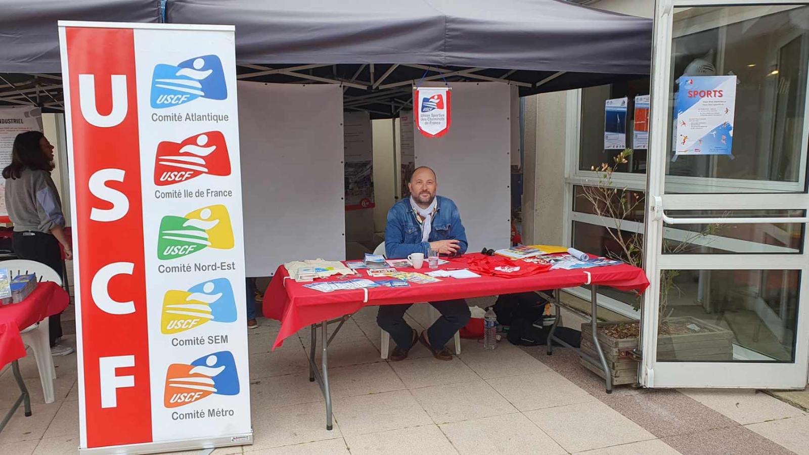 Un stand USCF à la journée du CASI Bretagne