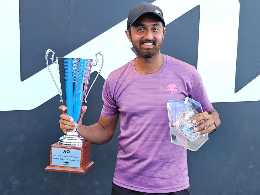 Un cheminot indien remporte l'Open d'Australie  chez les malentendants !