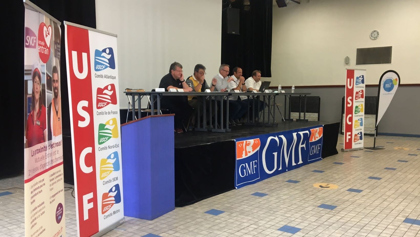 Les Présidents de clubs et les DTN à Montdidier pour le séminaire